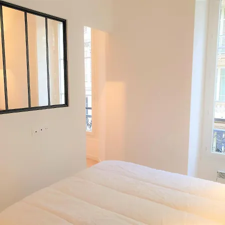 Hyper-centre Moderne 206 Apartment